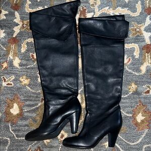 Elegant Black Knee-High Leather Boots